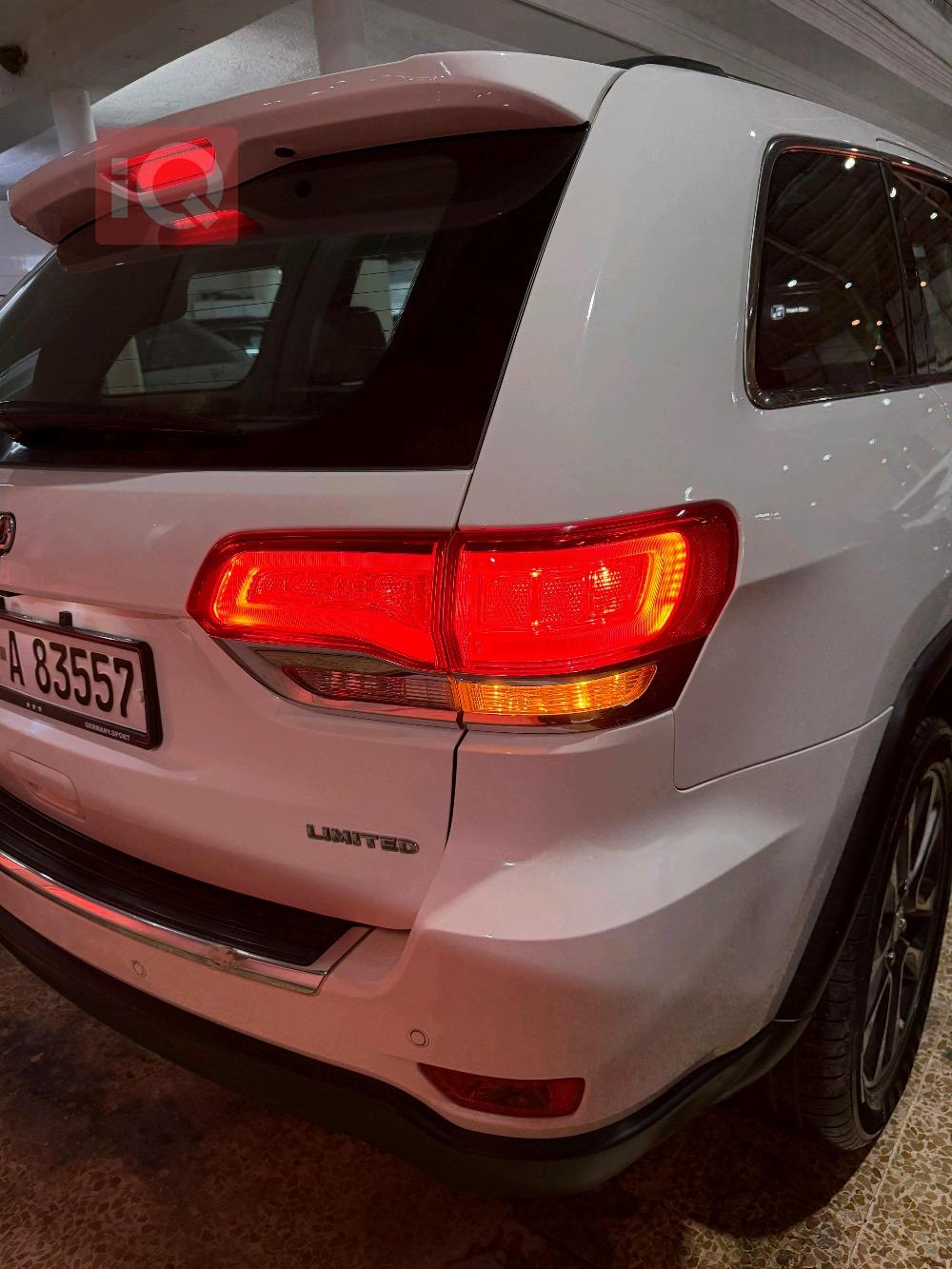 جيب جراند شيروكي